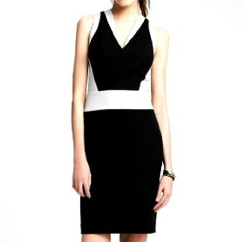 BANANA REPUBLIC Women's 8 Black‎ Cream Sloan-Fit Colorblock V-Neck Sheath Dress